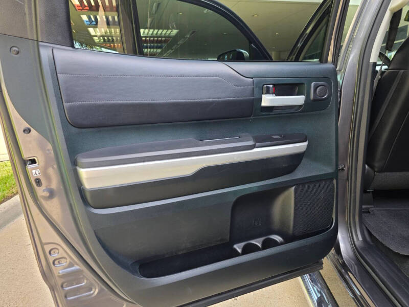 2017 Toyota Tundra Limited