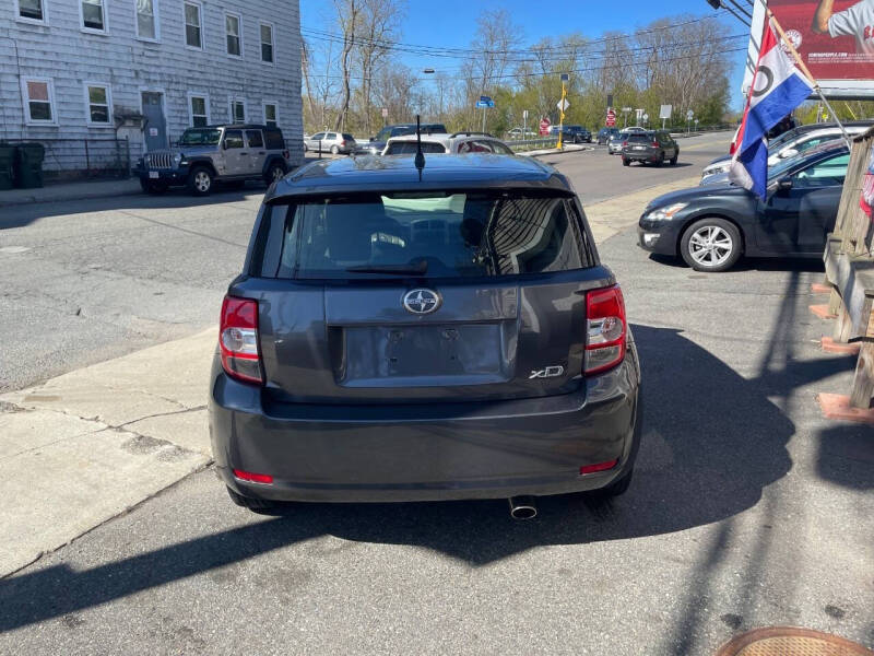 2012 Scion xD