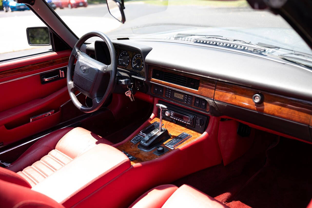 1992 Jaguar XJ-Series for sale at Autowerks in Cary, IL