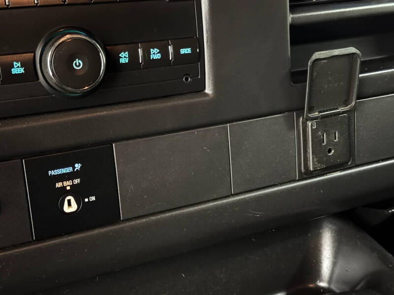 2016 Chevrolet Express 2500