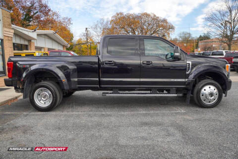 2019 Ford F-450 Super Duty Lariat