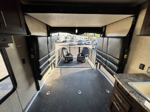 2018 Forest River XLR Boost M-27QB