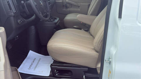 2026 GMC Savana 2500