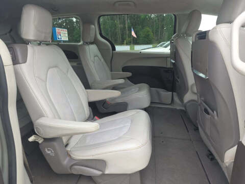 2020 Chrysler Pacifica Touring L Plus