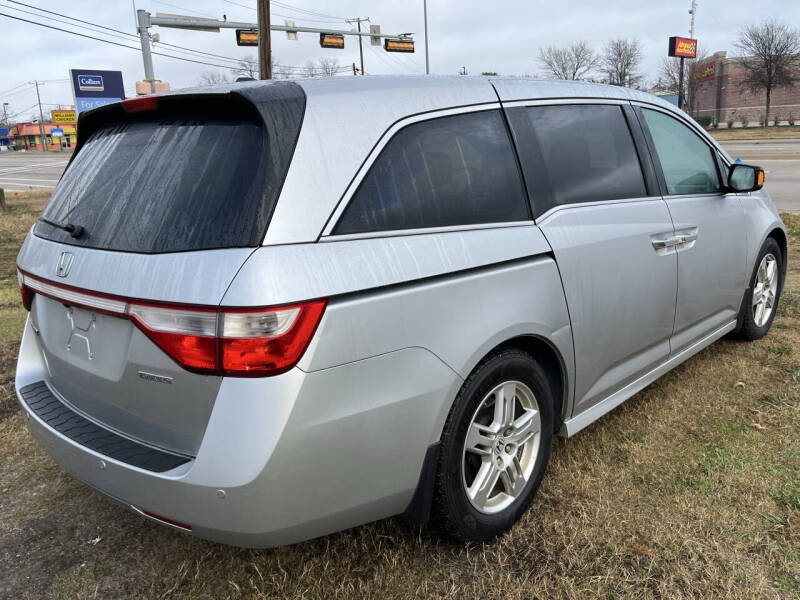 2011 Honda Odyssey Touring Elite