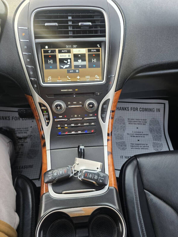 2016 Lincoln MKX Reserve