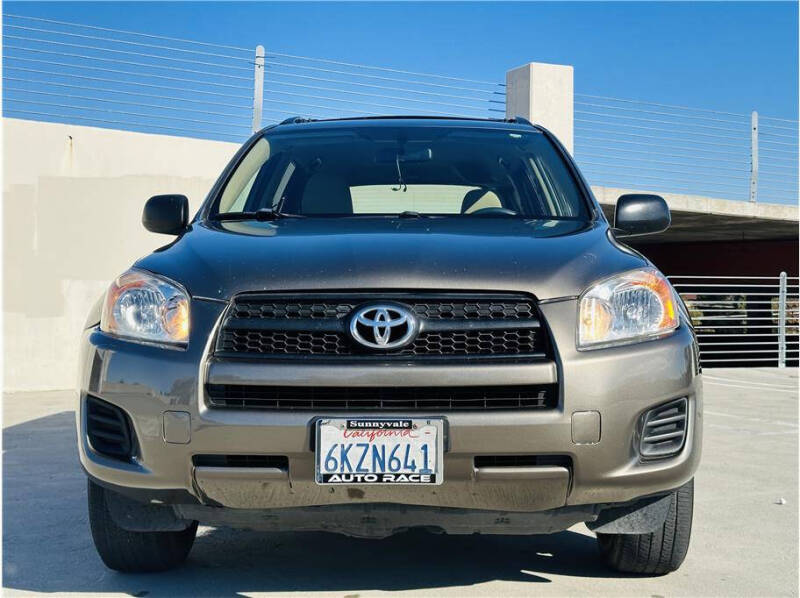 2010 Toyota RAV4 Base photo 2