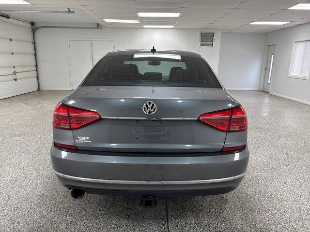 2016 Volkswagen Passat 1.8T SEL Premium