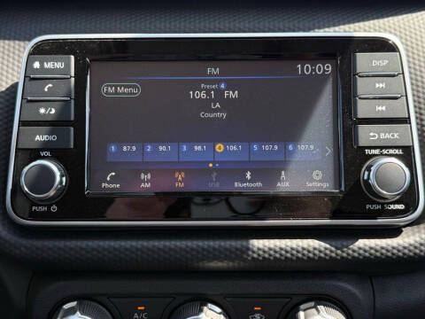 2025 Nissan Kicks Play S