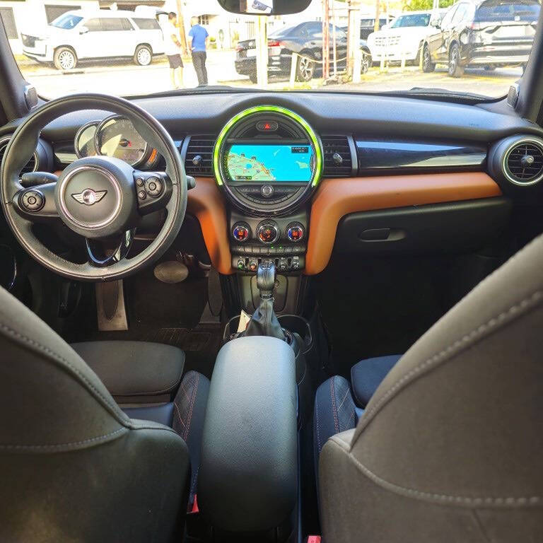 2018 MINI Hardtop 4 Door for sale at SouthMotor Miami in Hialeah, FL