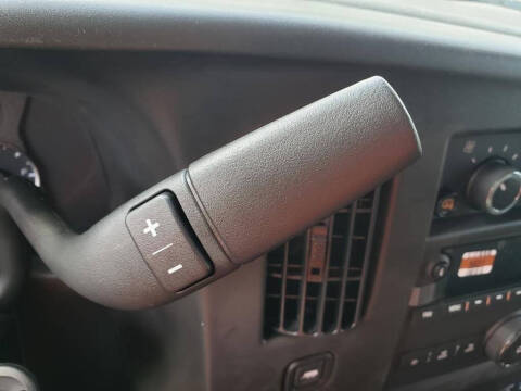 2025 Chevrolet Express 2500