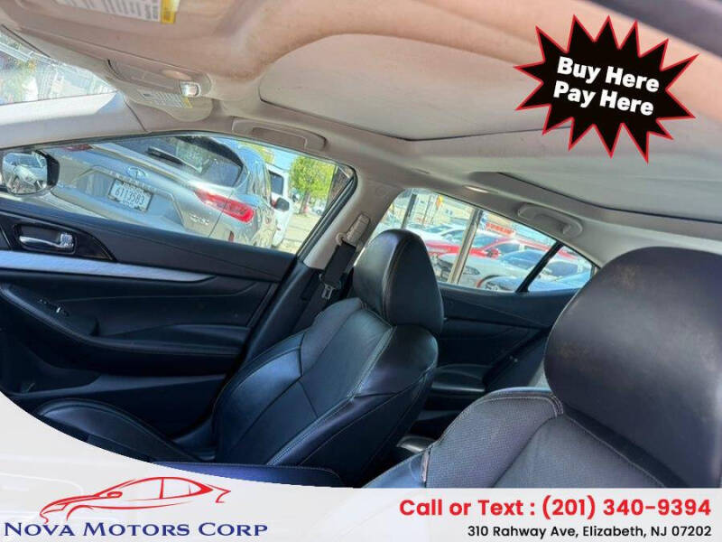 2017 Nissan Maxima