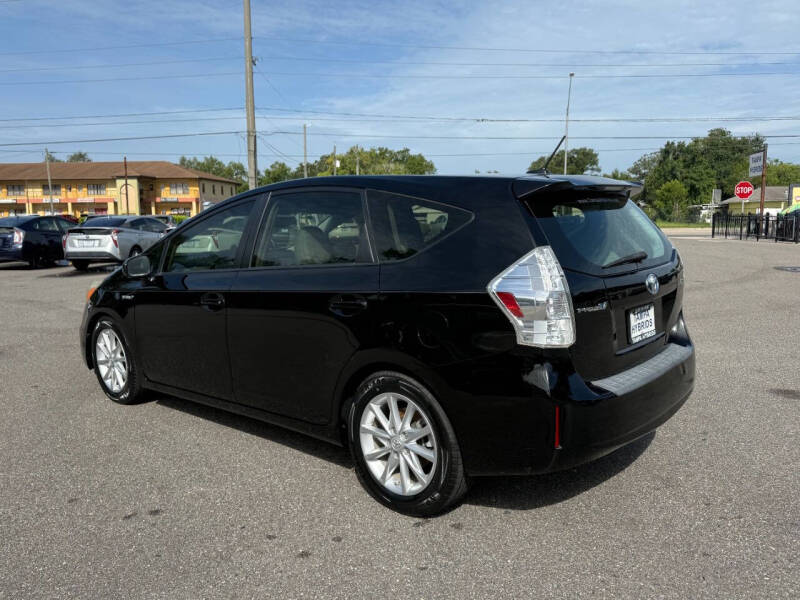 2012 Toyota Prius v Five