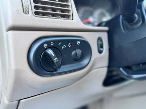 2005 Ford Explorer XLT