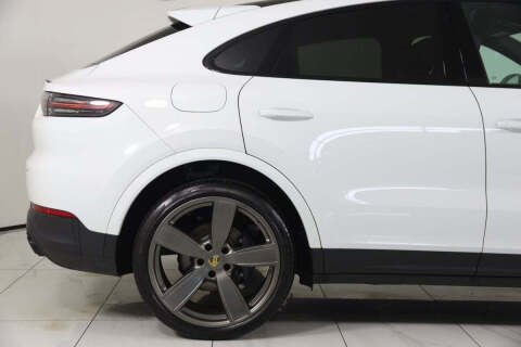 2023 Porsche Cayenne