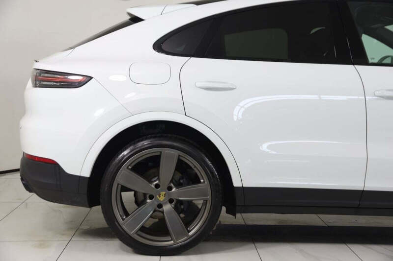 2023 Porsche Cayenne