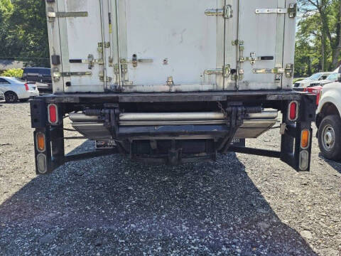 2014 Freightliner M2 106