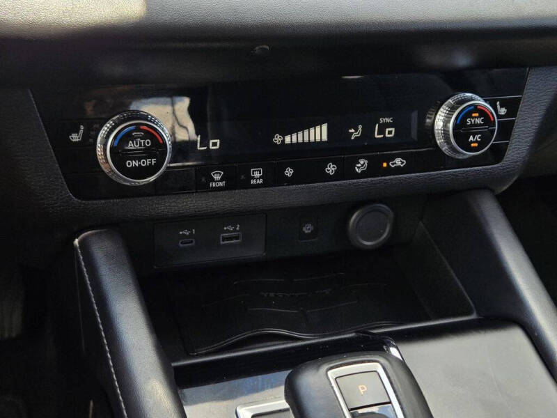 2024 Mitsubishi Outlander SE Black Edition