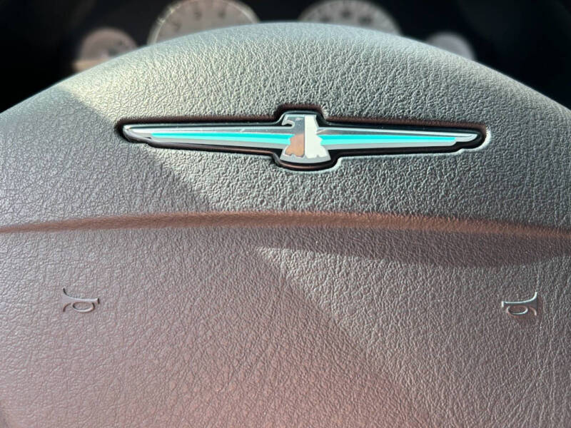 2003 Ford Thunderbird