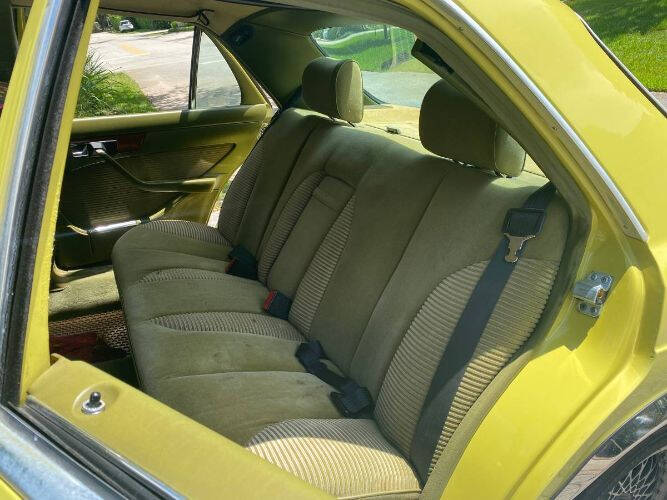 1981 Mercedes-Benz 280-Class 280 E