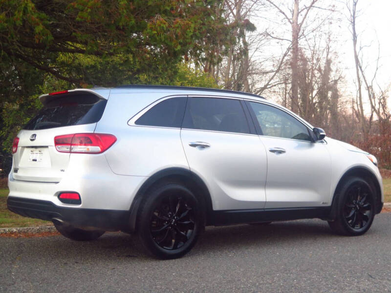 2019 Kia Sorento LX V6