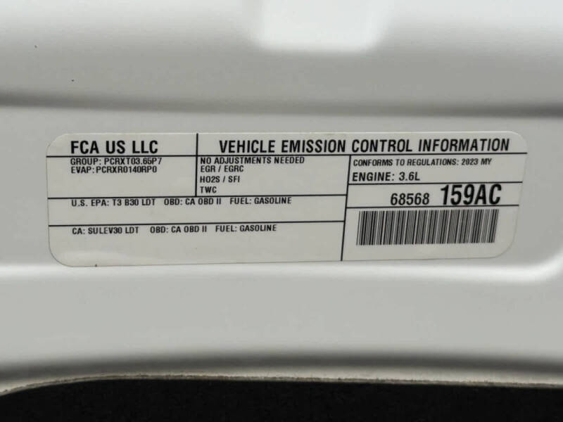 2023 Chrysler Voyager LX