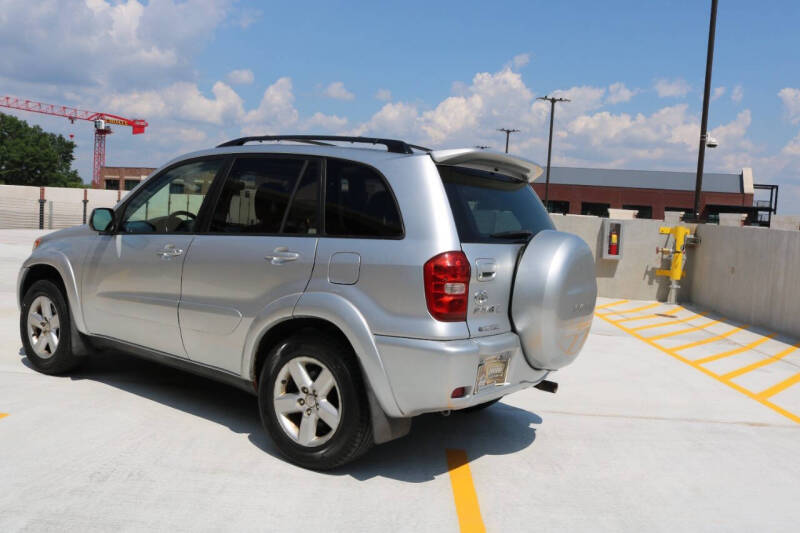 2005 Toyota RAV4