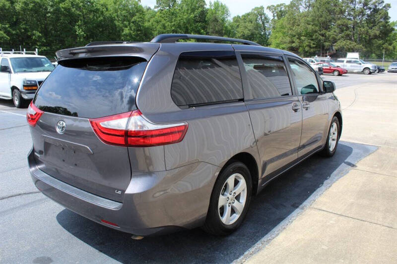 2015 Toyota Sienna