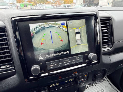 2022 Nissan Frontier S