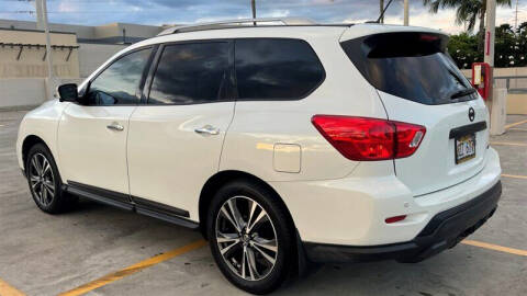 2017 Nissan Pathfinder Platinum