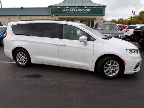 2022 Chrysler Pacifica for sale at Jim O'Connor Select Auto in Oconomowoc WI