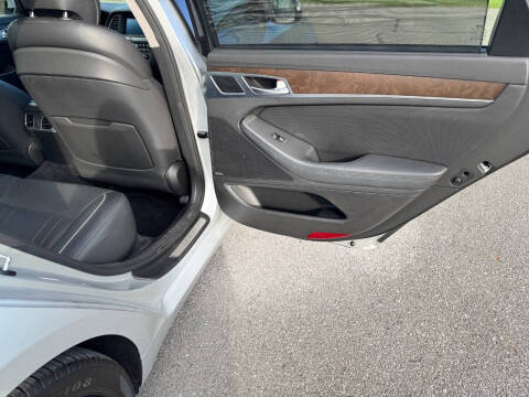 2015 Hyundai Genesis 3.8L