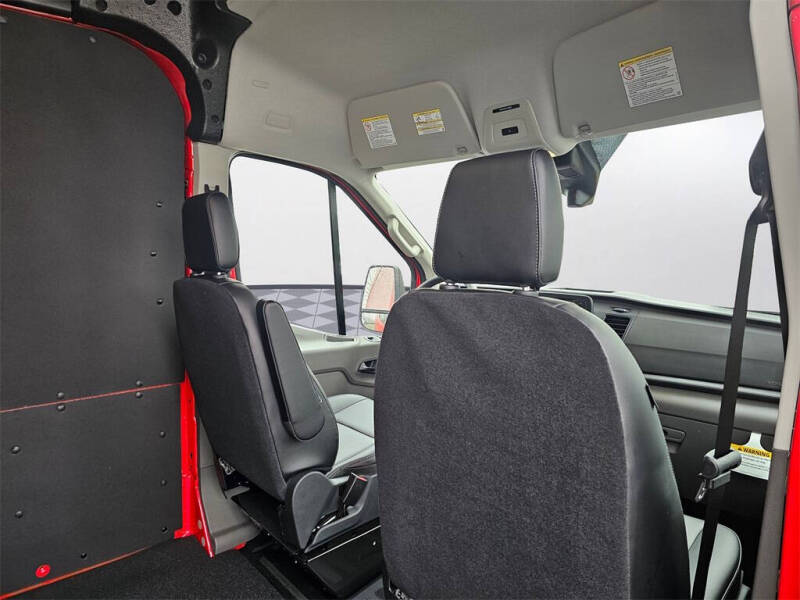 2024 Ford Transit 350 HD