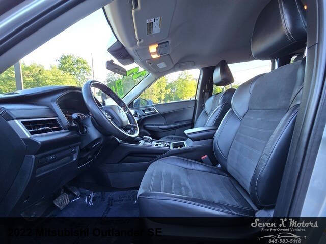 2022 Mitsubishi Outlander SE