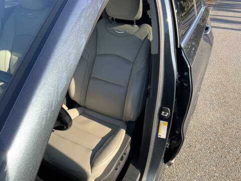 2021 Cadillac XT4 Premium Luxury