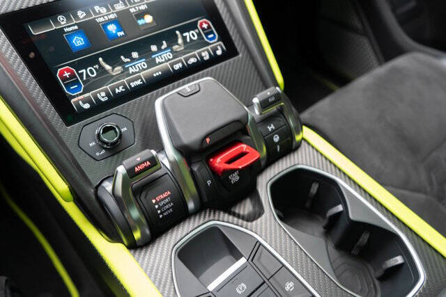 2021 Lamborghini Urus 29