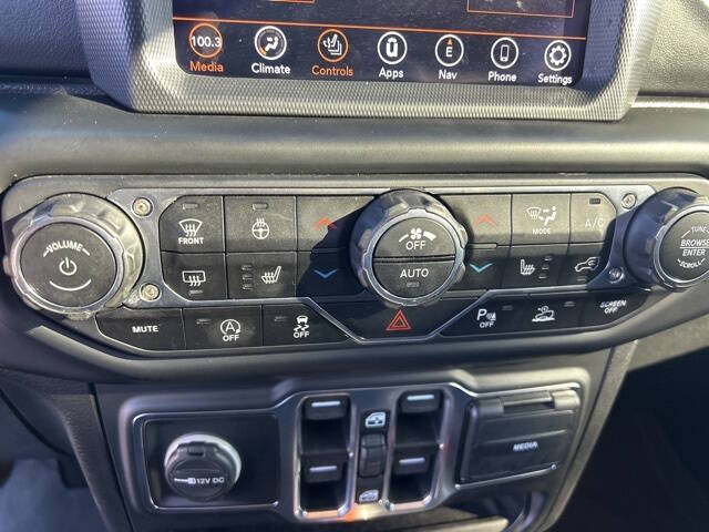 2021 Jeep Gladiator Overland