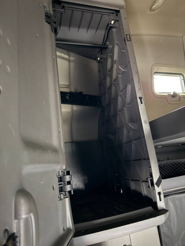 2022 International LT625