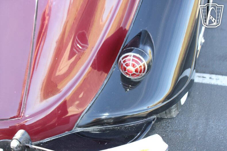 1936 Chrysler Airflow