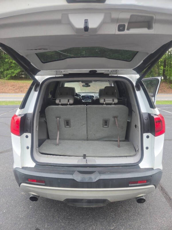 2017 GMC Acadia SLT-2