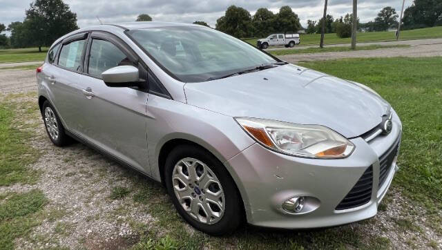 2012 Ford Focus SE photo 3