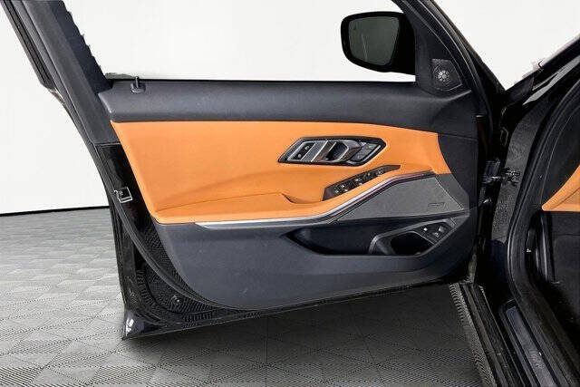 2023 BMW 3 Series 330e xDrive