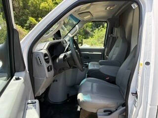 2022 2022  FORD