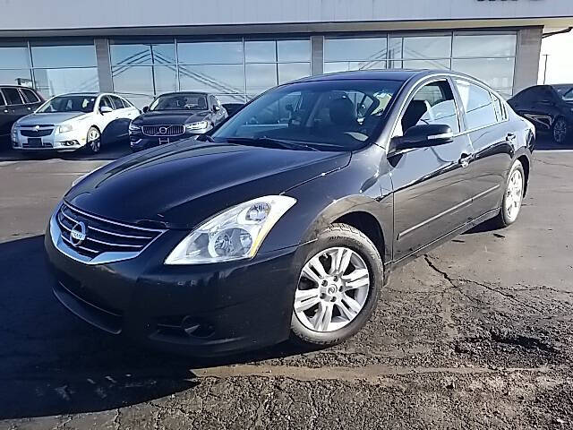 Used 2012 Nissan Altima Base with VIN 1N4AL2AP8CC179688 for sale in Bellefontaine, OH