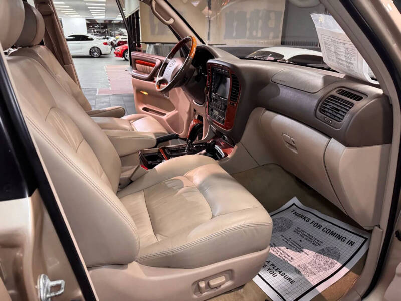 2001 Lexus LX 470