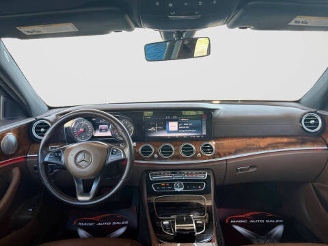 2017 Mercedes-Benz E-Class E 300 4MATIC