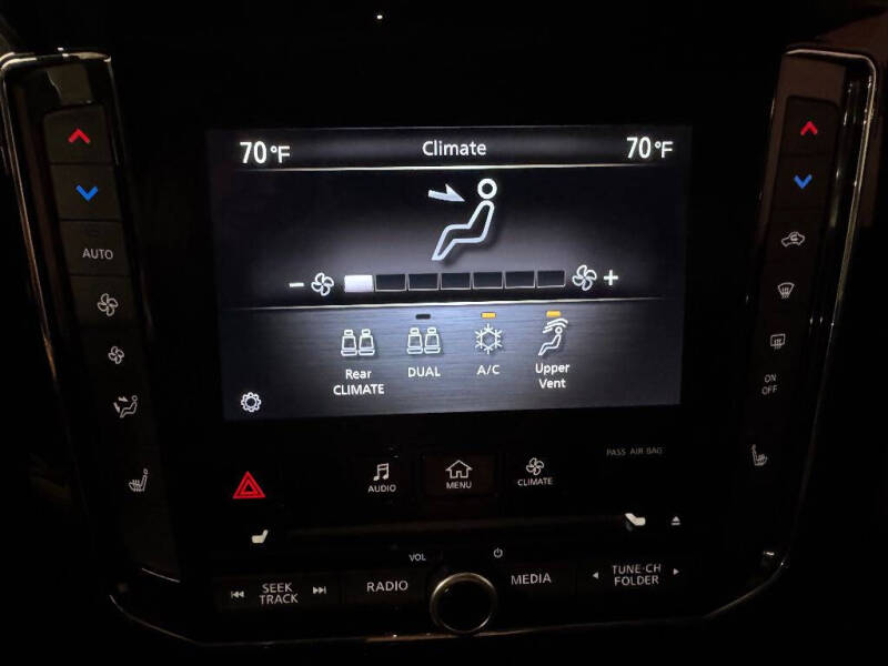 2021 Infiniti QX80 Luxe