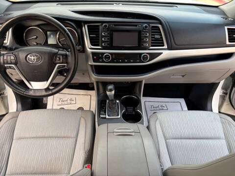 2015 Toyota Highlander LE Plus