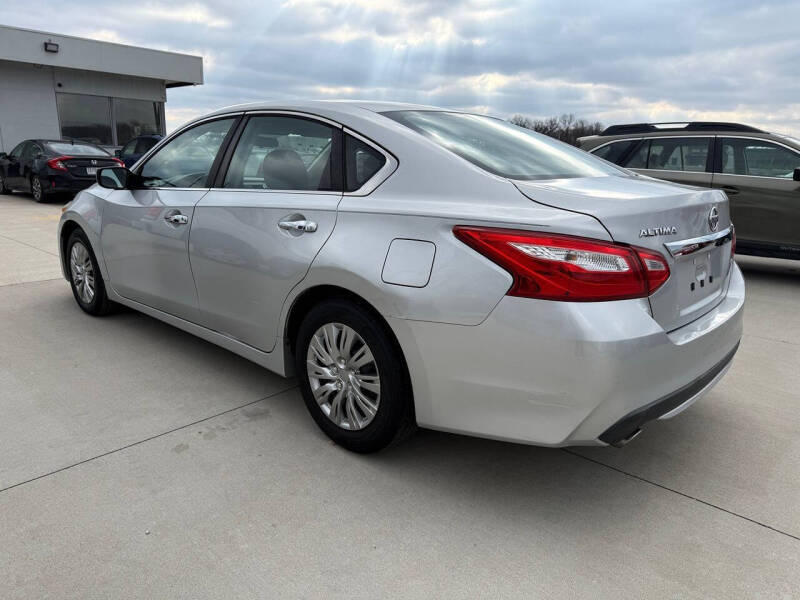 2016 Nissan Altima 2.5 S