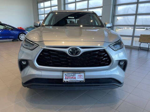 2023 Toyota Highlander LE